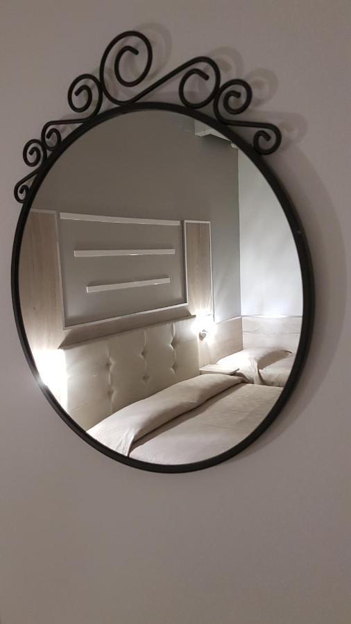 Albergo Paris Соттомарина Экстерьер фото